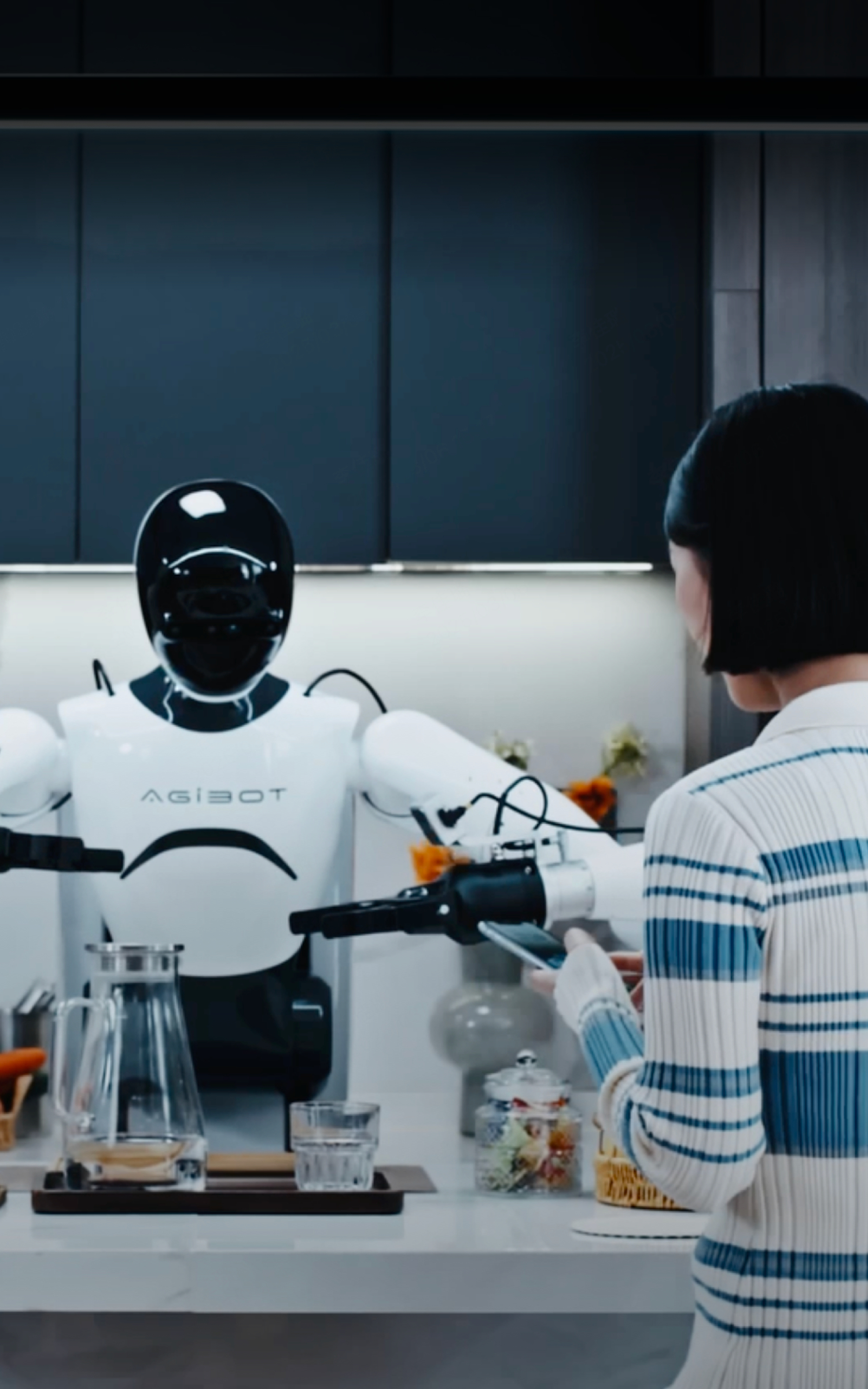 行业首款！XKTY.COM星空发布具身智能一站式开发平台Genie Studio